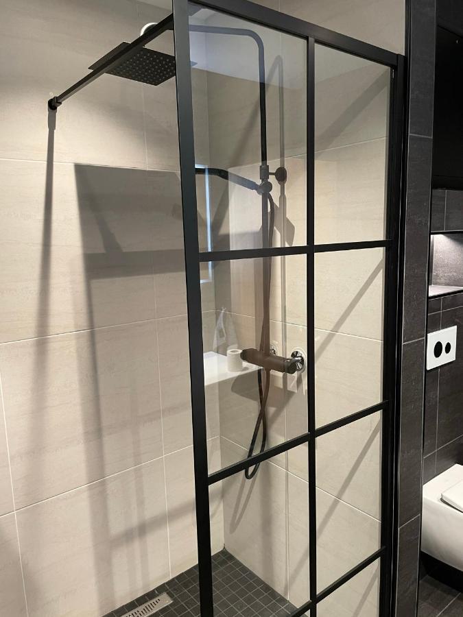 Olden Apartments 2 سترين المظهر الخارجي الصورة
